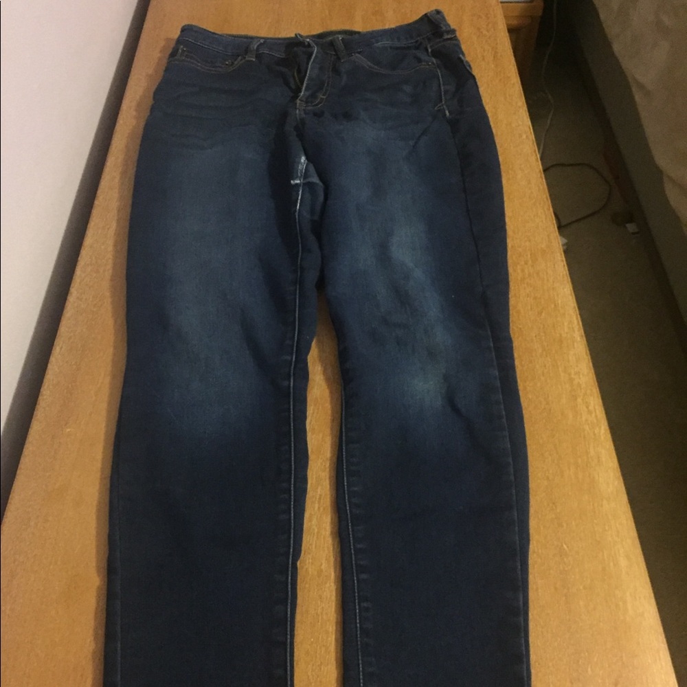 Aeropostale. Navy blue skinny jean